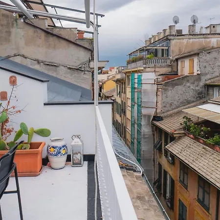 038 - Attico Lussuoso Terrazza Centro Citta' 500m Mare, Parcheggio Gratis Vicino * Chiavari